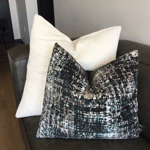 Accent Pillows (Bundle of 4)
